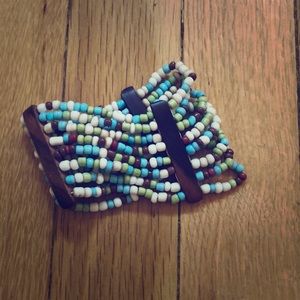 Beaded and wood bracelet